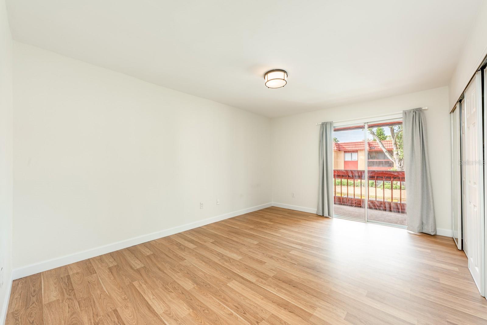 OAK SHADOWS CONDO - Residential