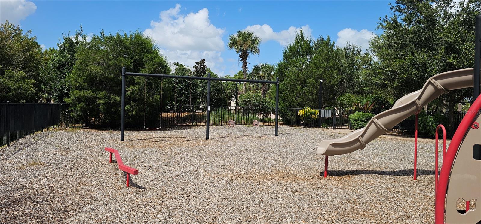ARBOR LAKES ON PALMER RANCH - Residential Lease