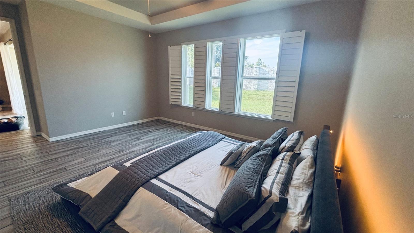ARBOR LAKES ON PALMER RANCH - Residential Lease