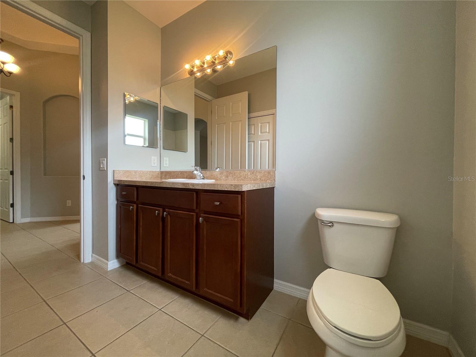RIVER PLANTATION PH II - Residential Lease