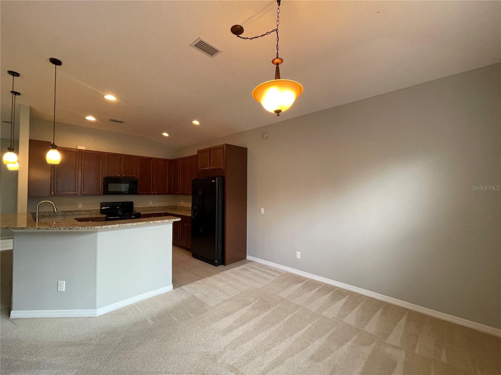 RIVER PLANTATION PH II - Residential Lease