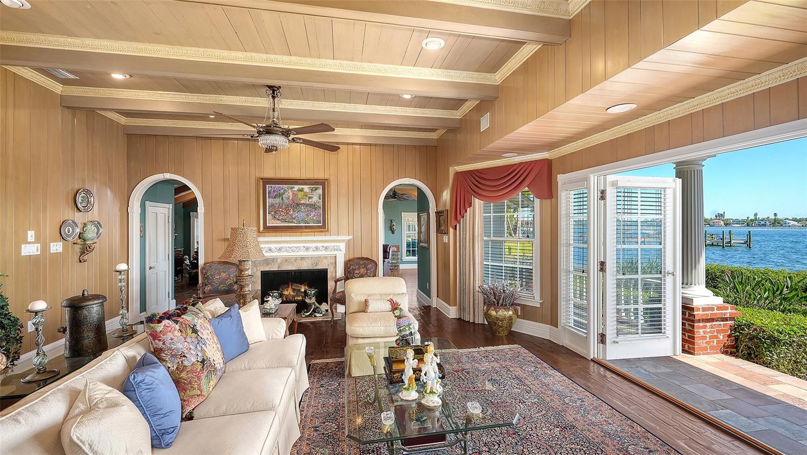 SIESTA PROPERTIES INC - Residential