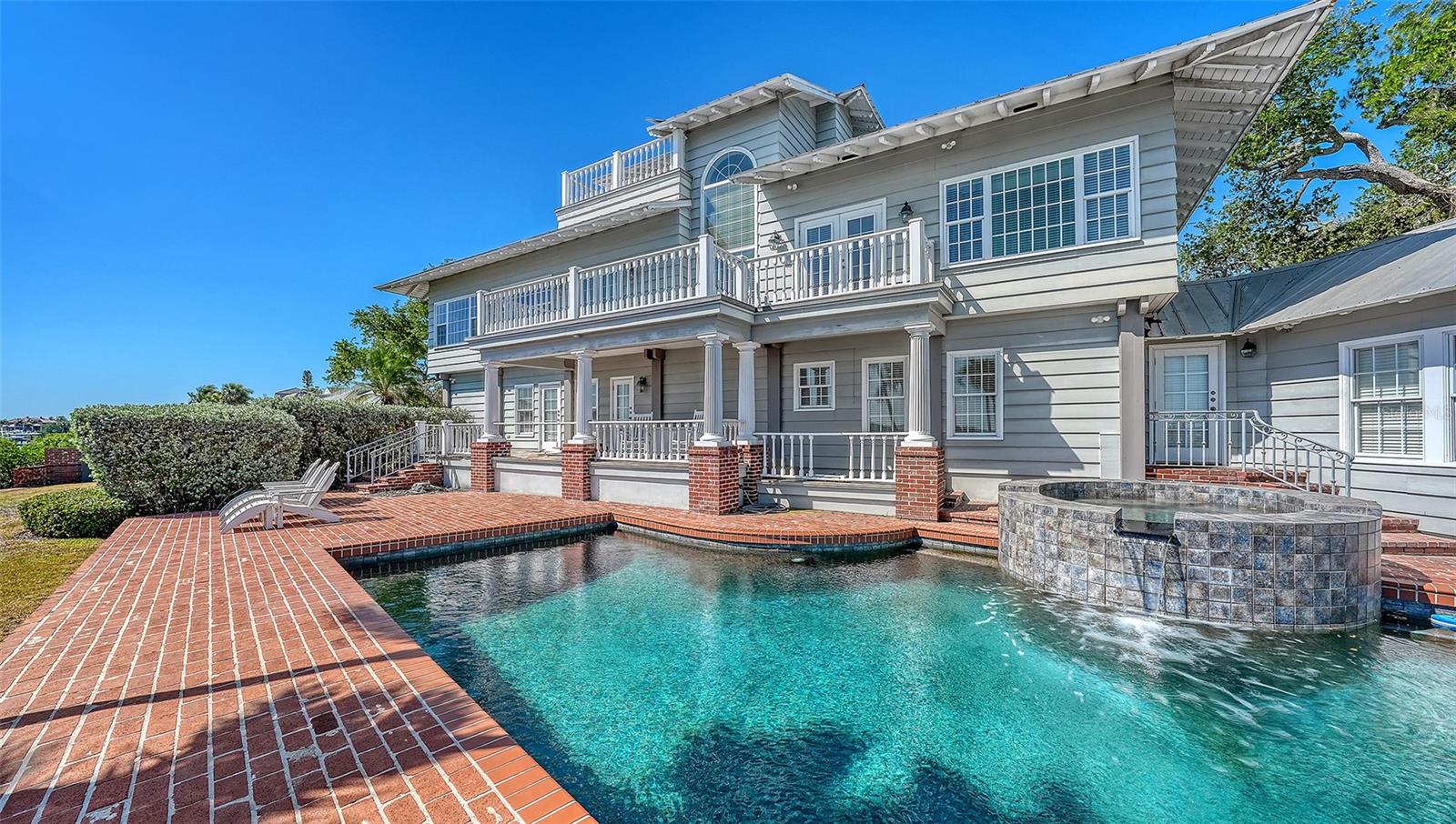 SIESTA PROPERTIES INC - Residential