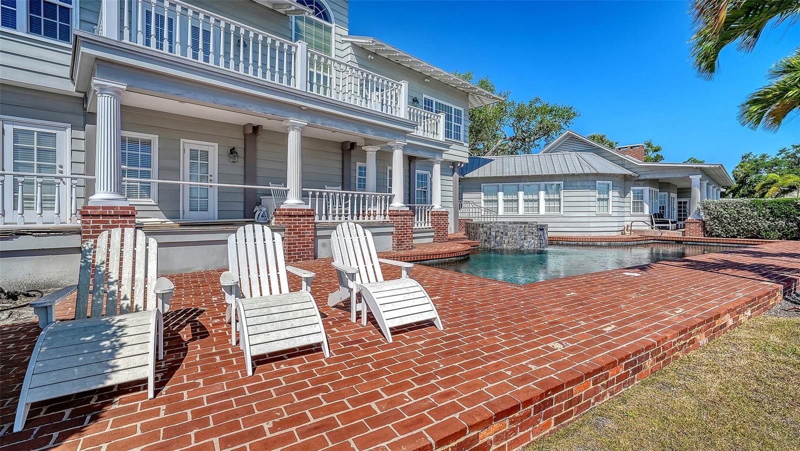 SIESTA PROPERTIES INC - Residential