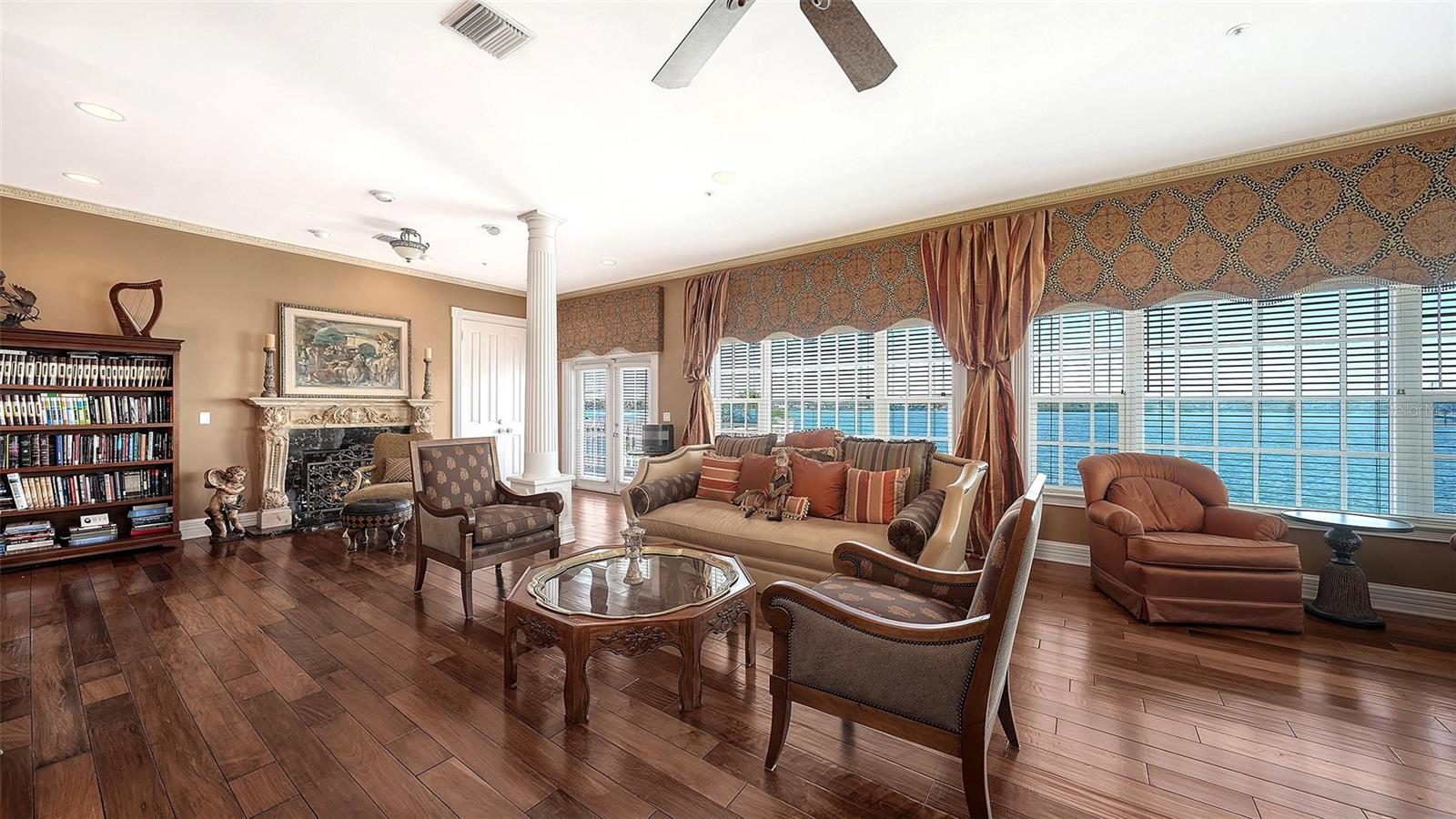 SIESTA PROPERTIES INC - Residential