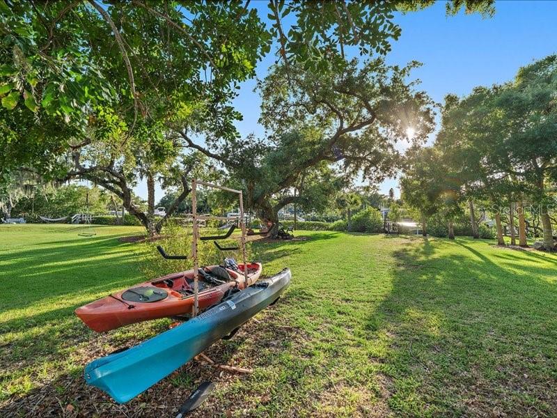 RIVERVIEW MANOR - Residential