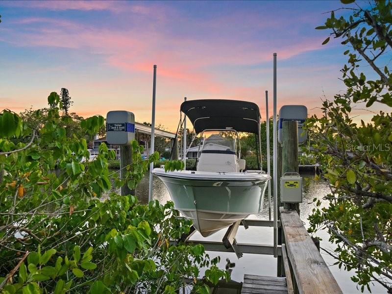 2492 WATERVIEW COURT