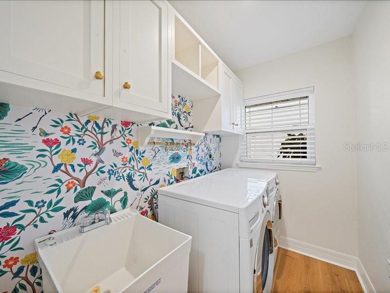 RIVERVIEW MANOR - Residential