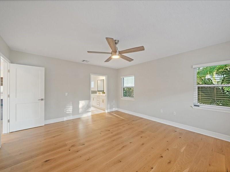 RIVERVIEW MANOR - Residential