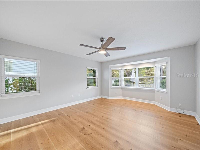 RIVERVIEW MANOR - Residential