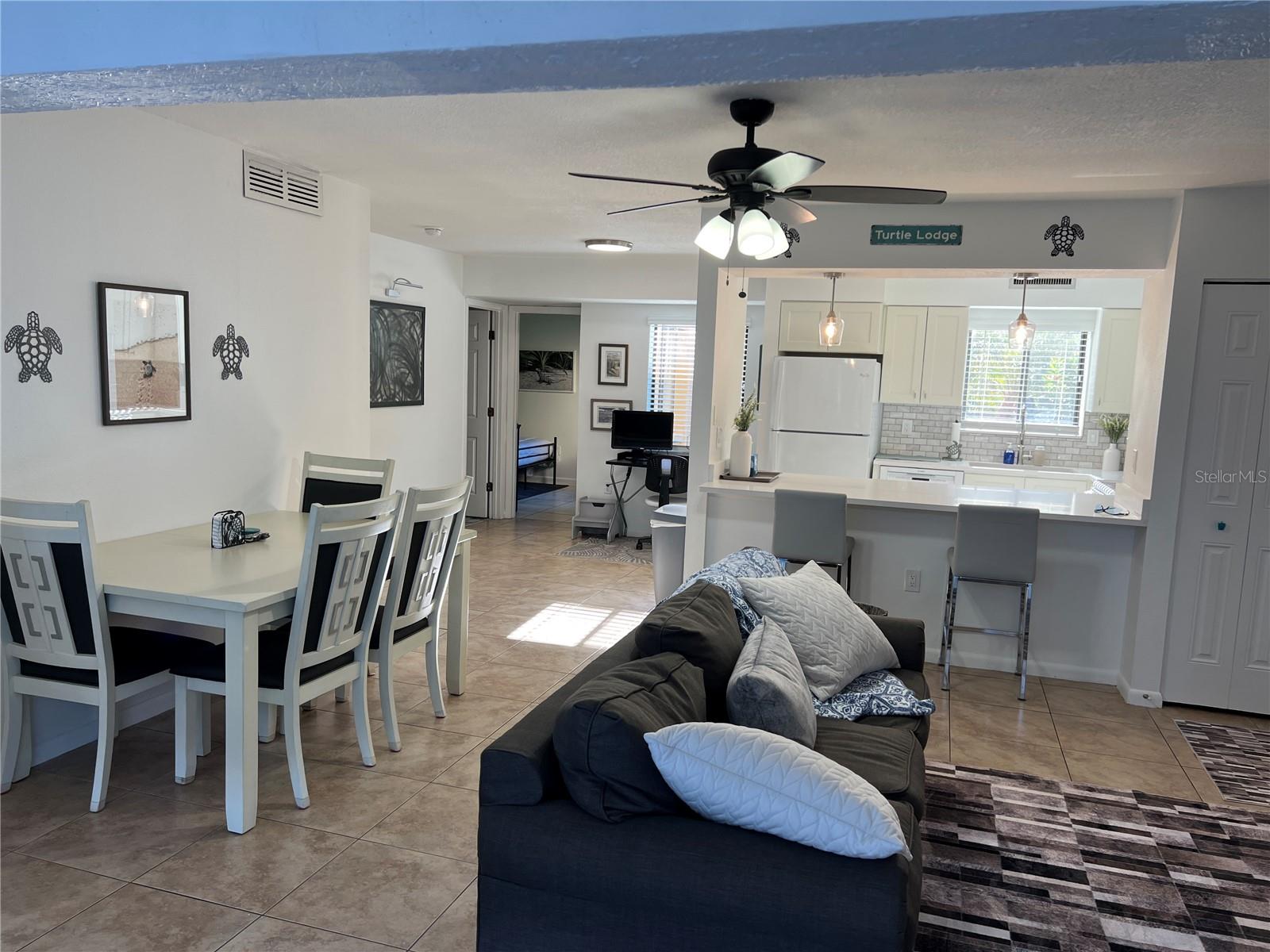 ASHTON LAKES 01 & 02 - Residential Lease