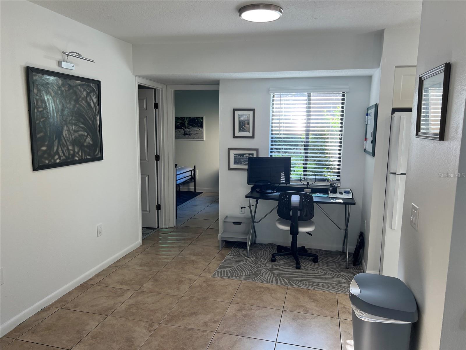 ASHTON LAKES 01 & 02 - Residential Lease