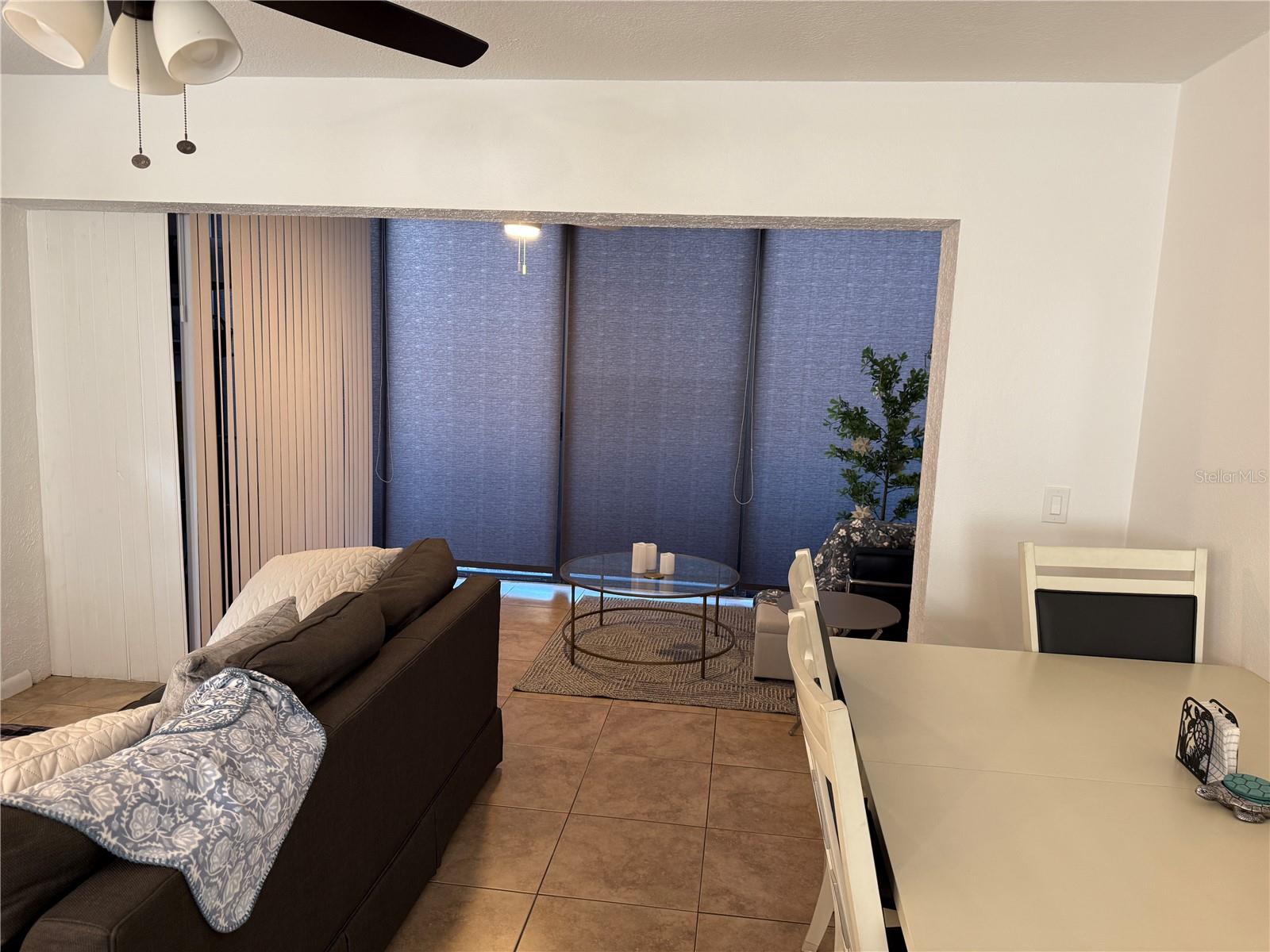 ASHTON LAKES 01 & 02 - Residential Lease