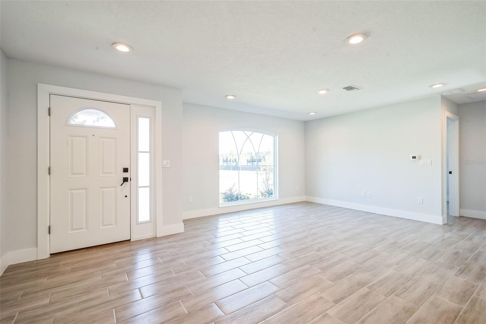 1802 DIXIE BELLE DRIVE
