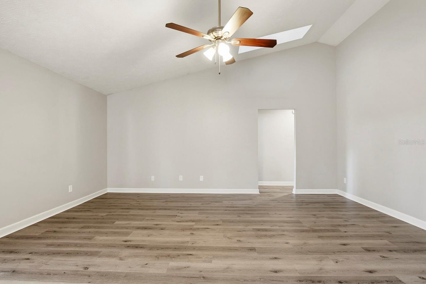 COUNTRY VILLAGE UNIT 2 - Residential