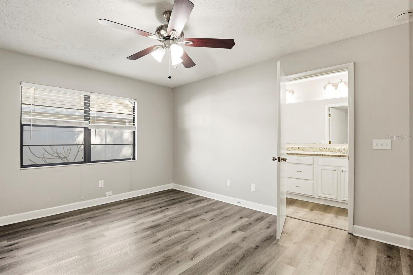 COUNTRY VILLAGE UNIT 2 - Residential