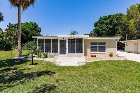 A home in PUNTA GORDA