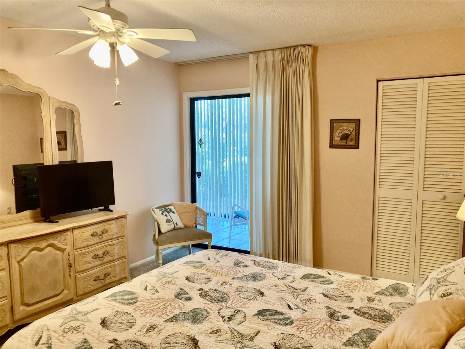 VALENCIA GARDEN II - Residential Lease