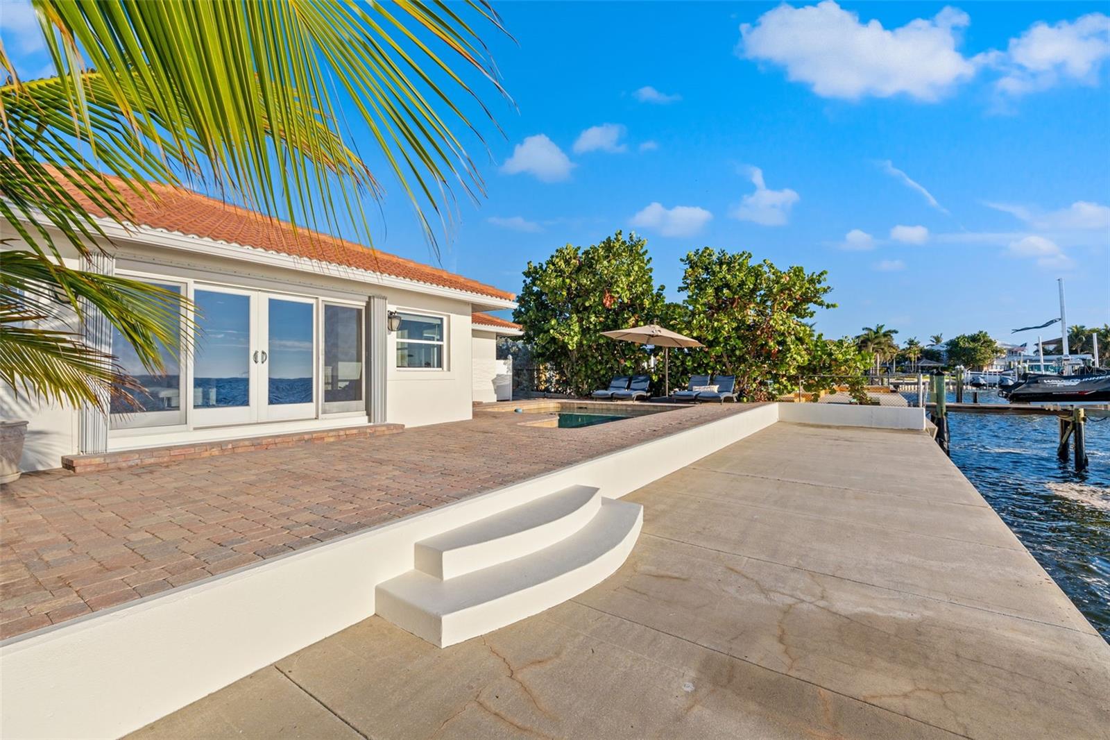 VENETIAN ISLES - Residential