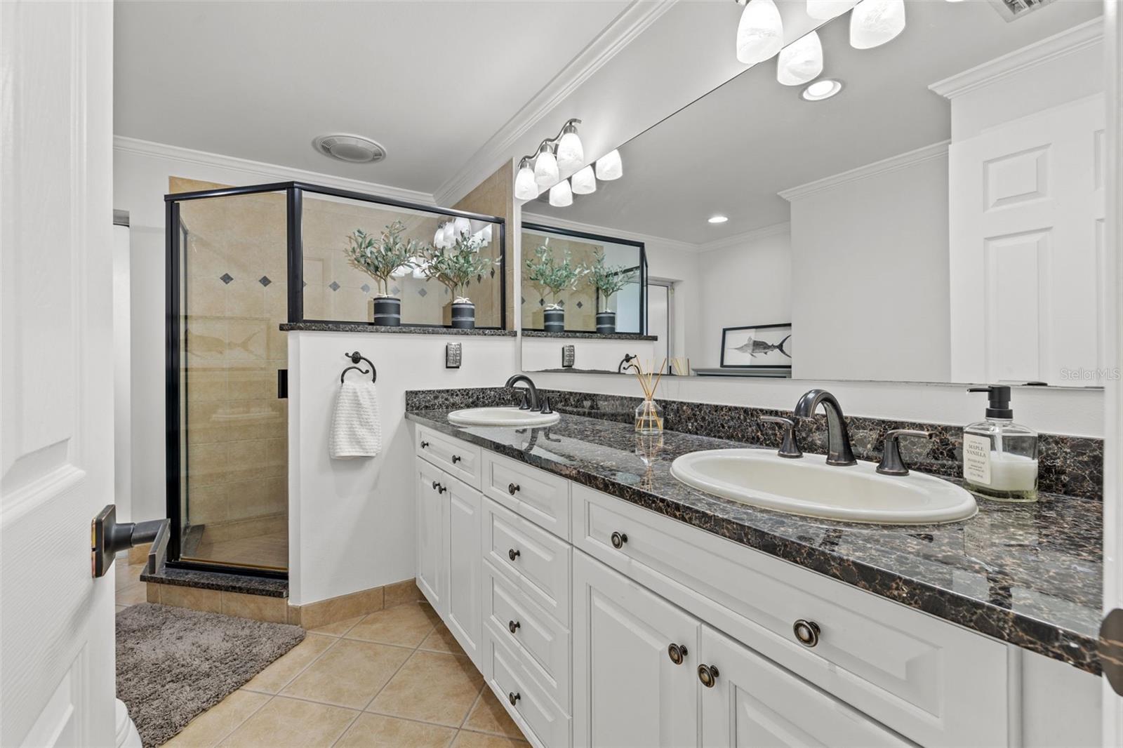 VENETIAN ISLES - Residential