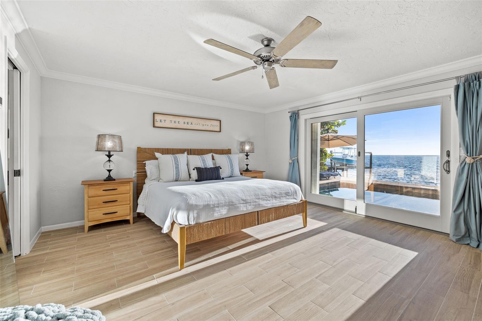 VENETIAN ISLES - Residential