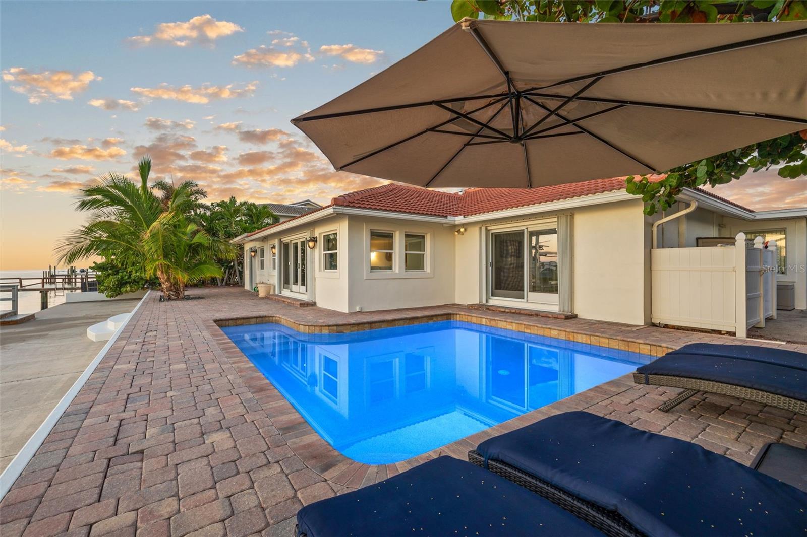 VENETIAN ISLES - Residential