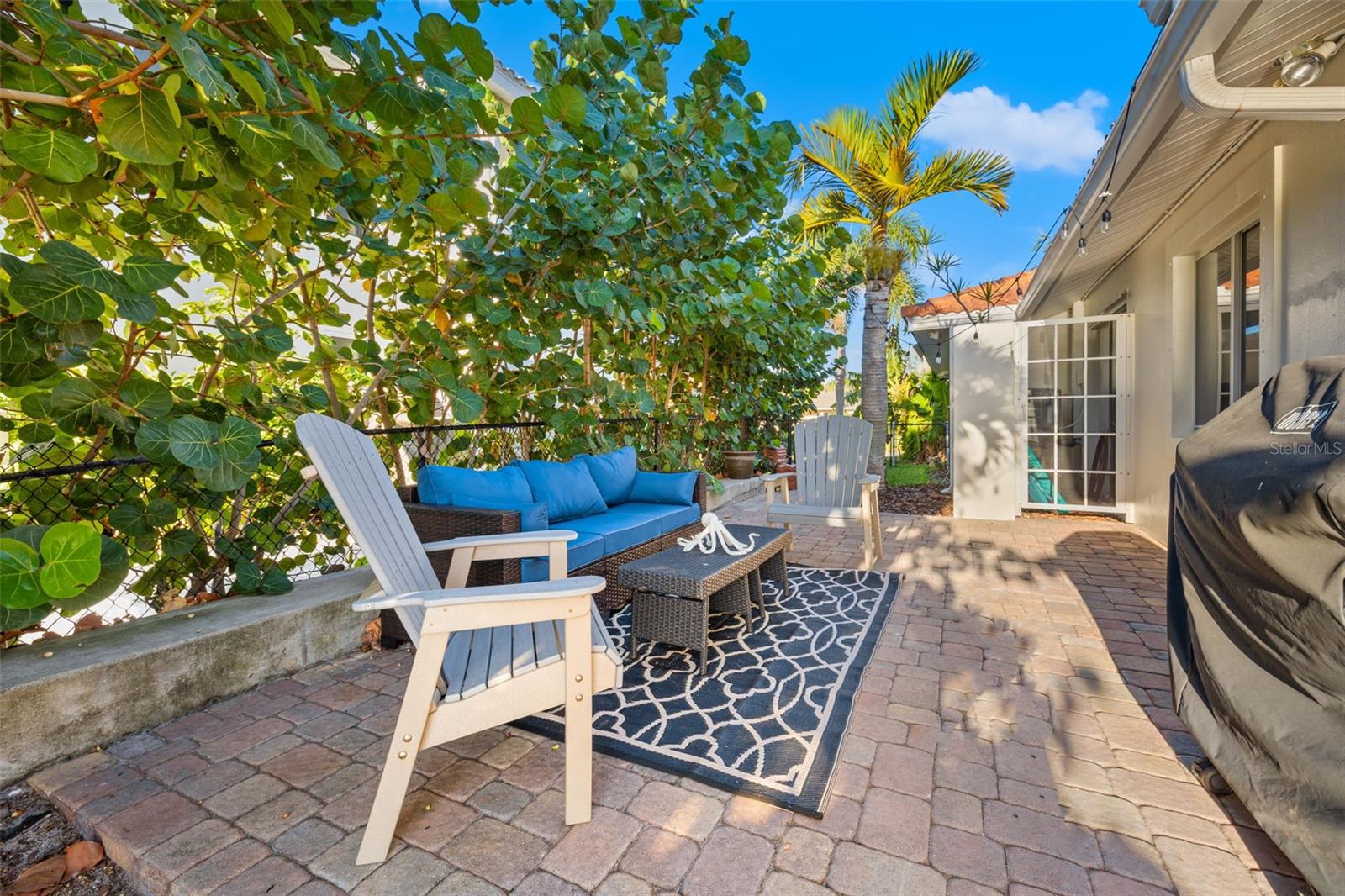 VENETIAN ISLES - Residential