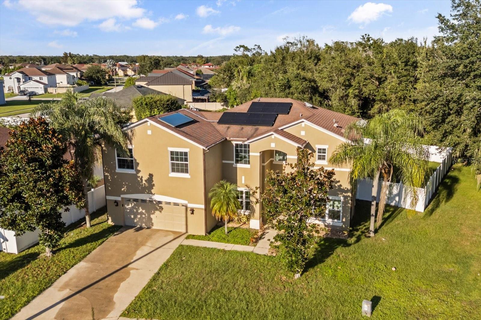 BANYAN COVE AT CYPRESS WOODS - Residential