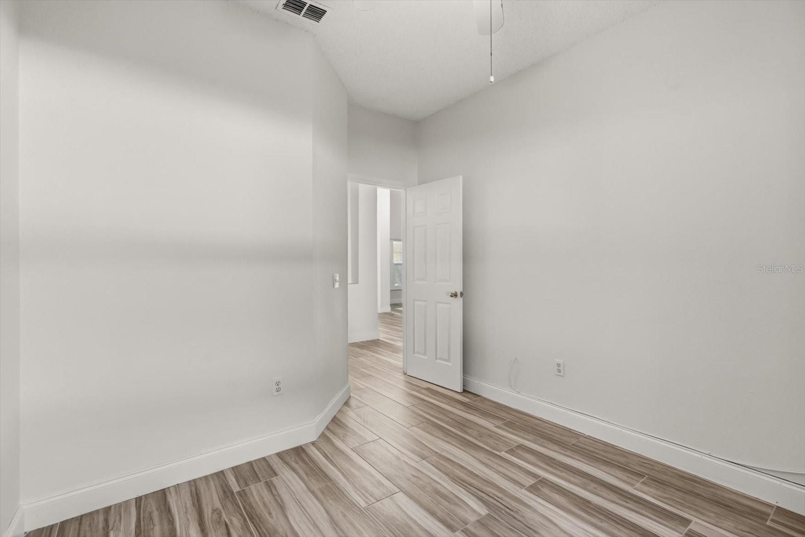 BANYAN COVE AT CYPRESS WOODS - Residential