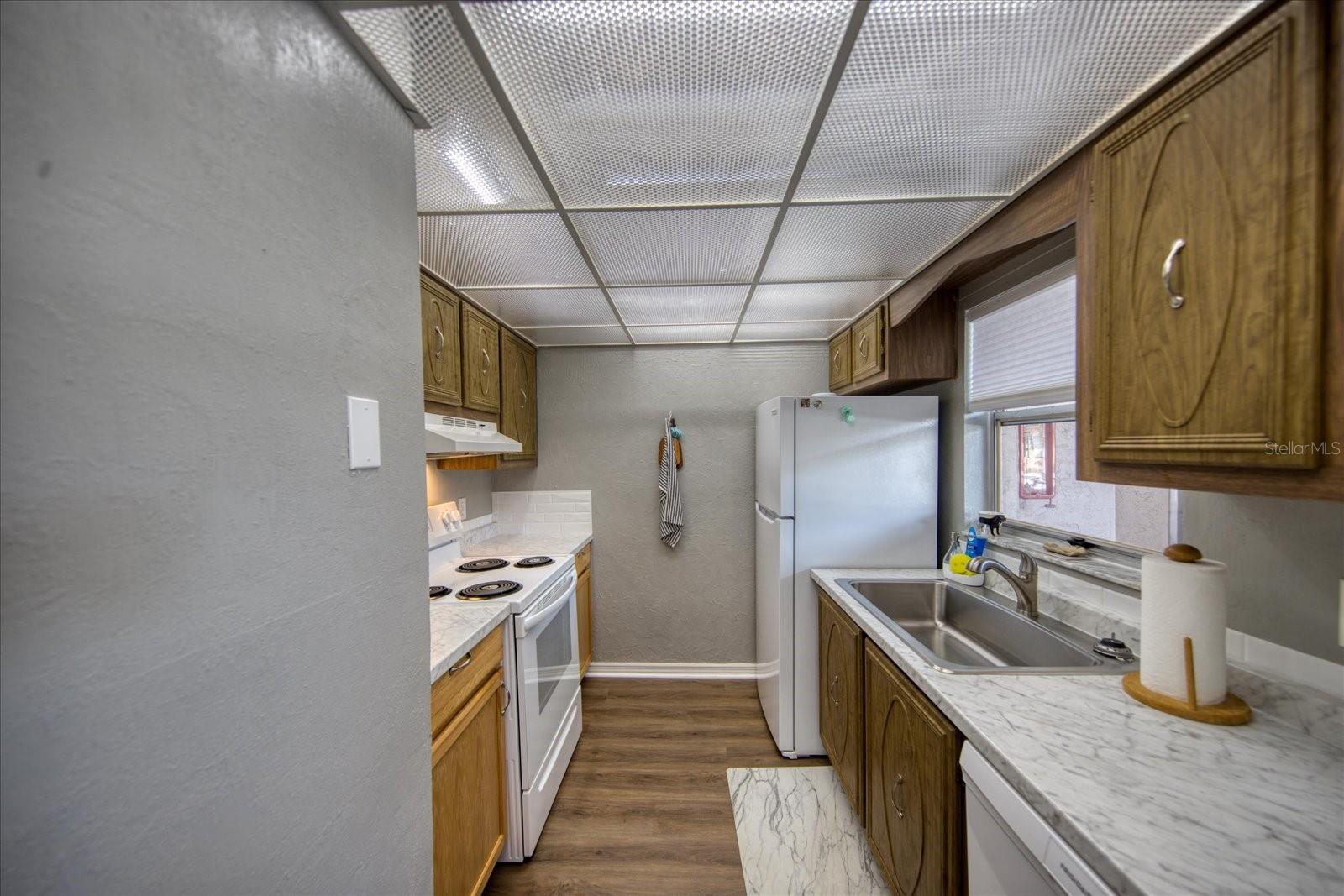 CORDOVA GREENS CONDO - Residential Lease