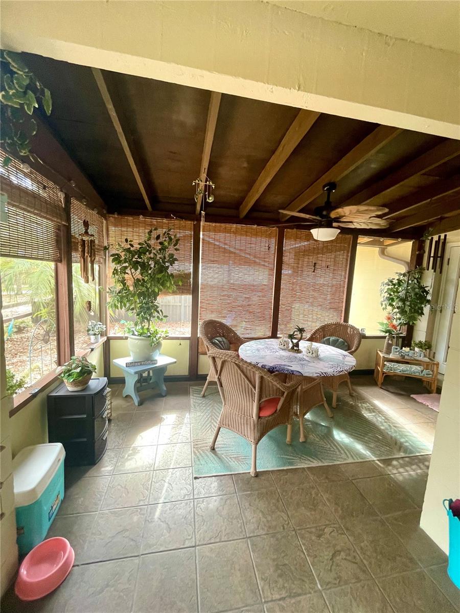 SUMMER TREES UNIT 01 - Residential