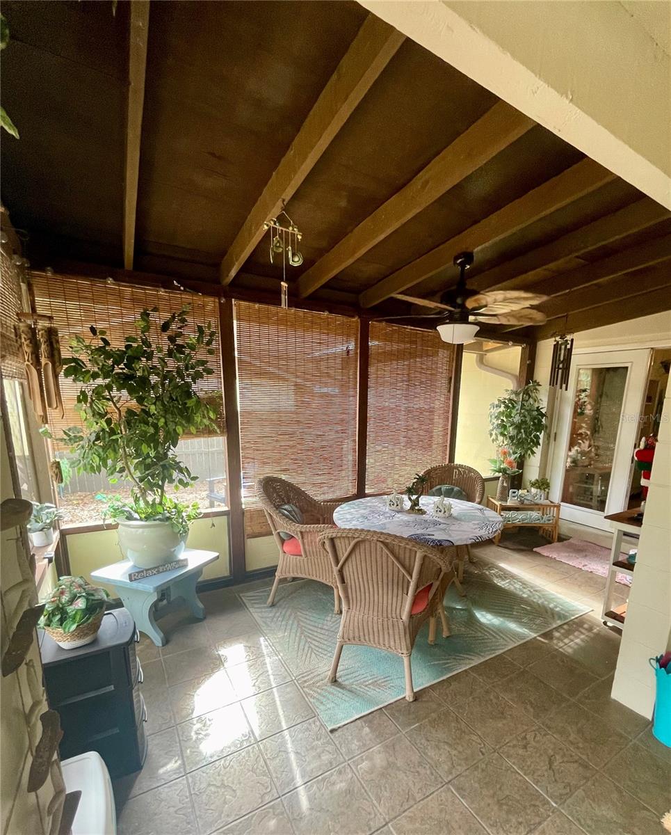 SUMMER TREES UNIT 01 - Residential