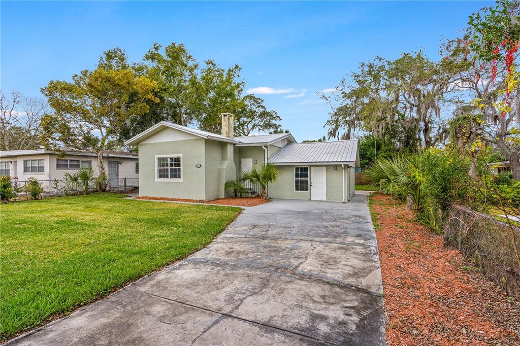 Photo of 1144 Hillcrest Drive, Daytona Beach, FL 32114 (MLS # FC314836)