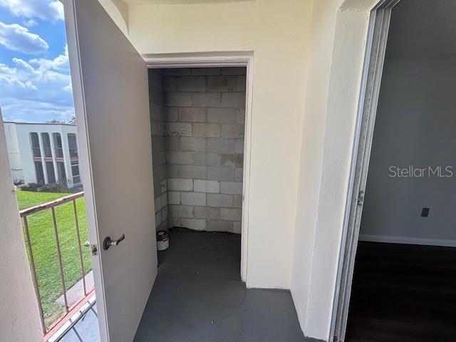 ROYAL ARMS CONDO - Residential