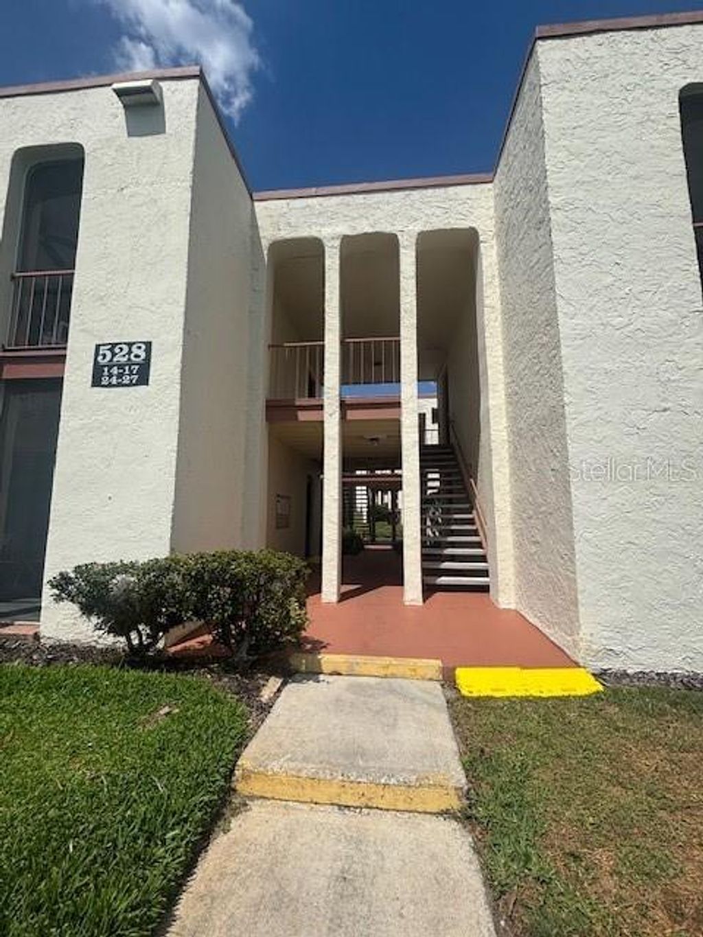 Photo of 528 Orange Drive #26, Altamonte Springs, FL 32701 (MLS # O6394815)