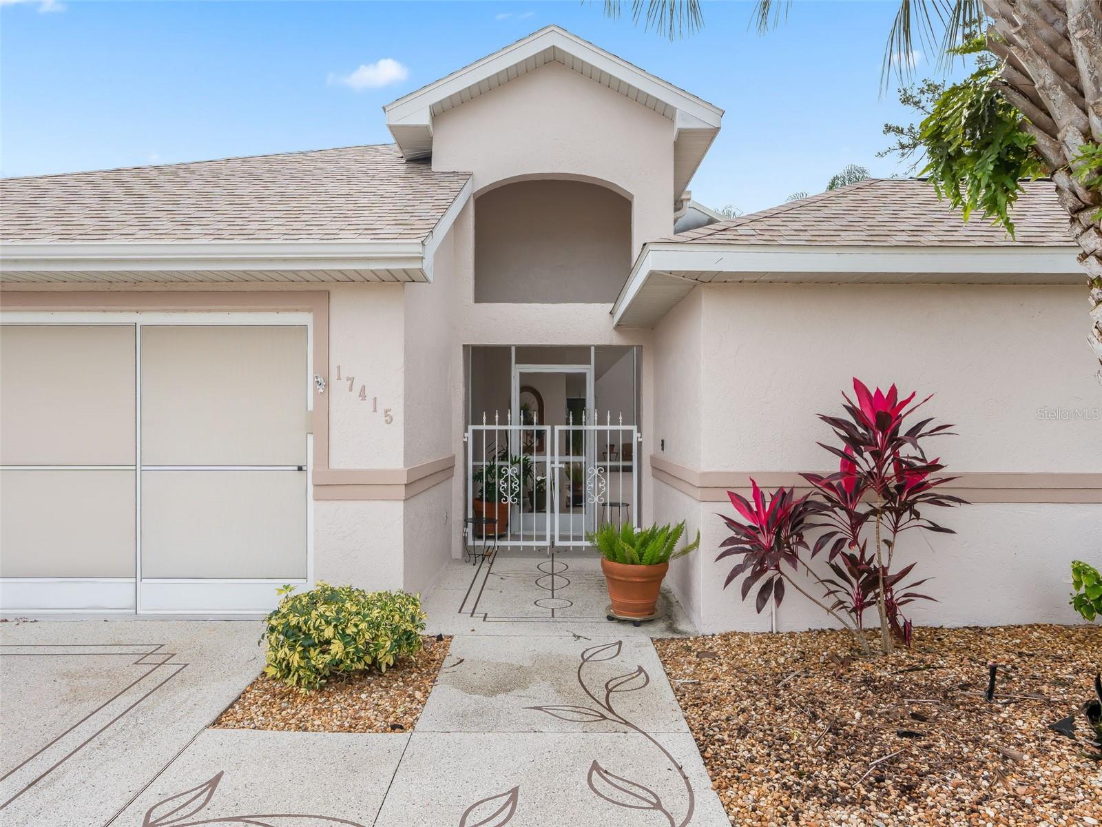 STONECREST - Residential