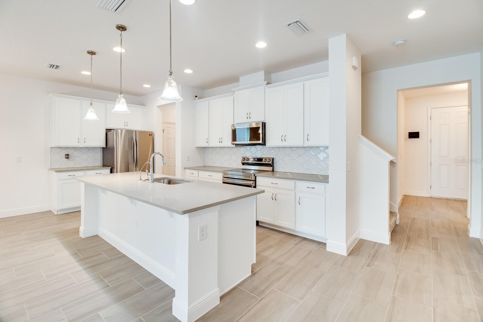 1129 BLUE GARDEN DRIVE