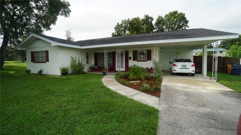 A home in GROVELAND