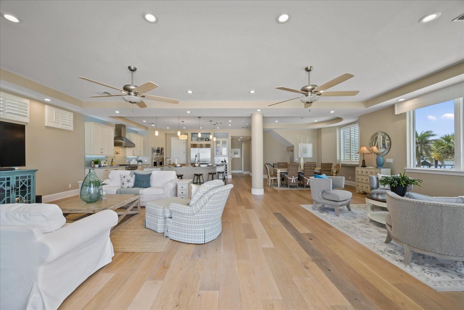 2 GULF BOULEVARD