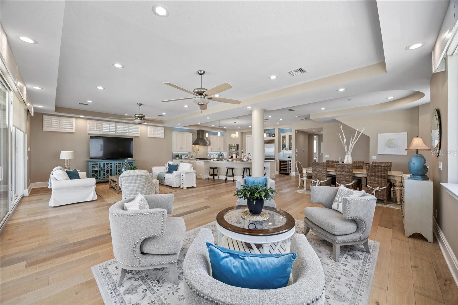 INDIAN ROCKS - Residential