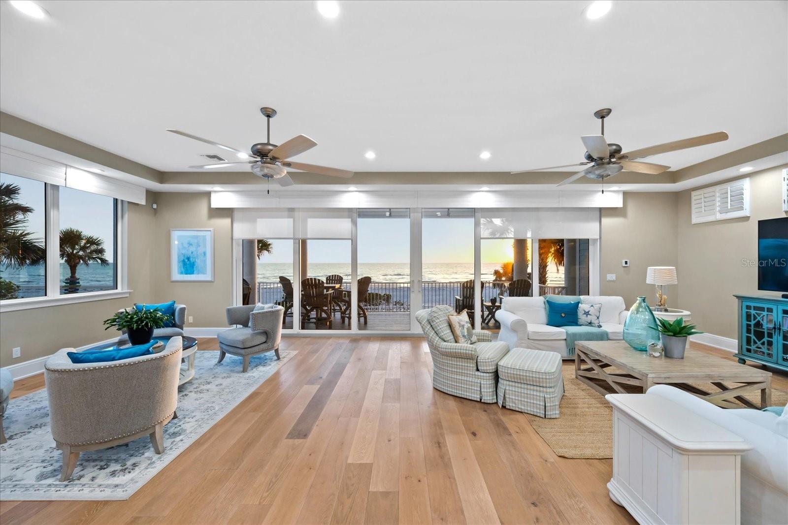INDIAN ROCKS - Residential