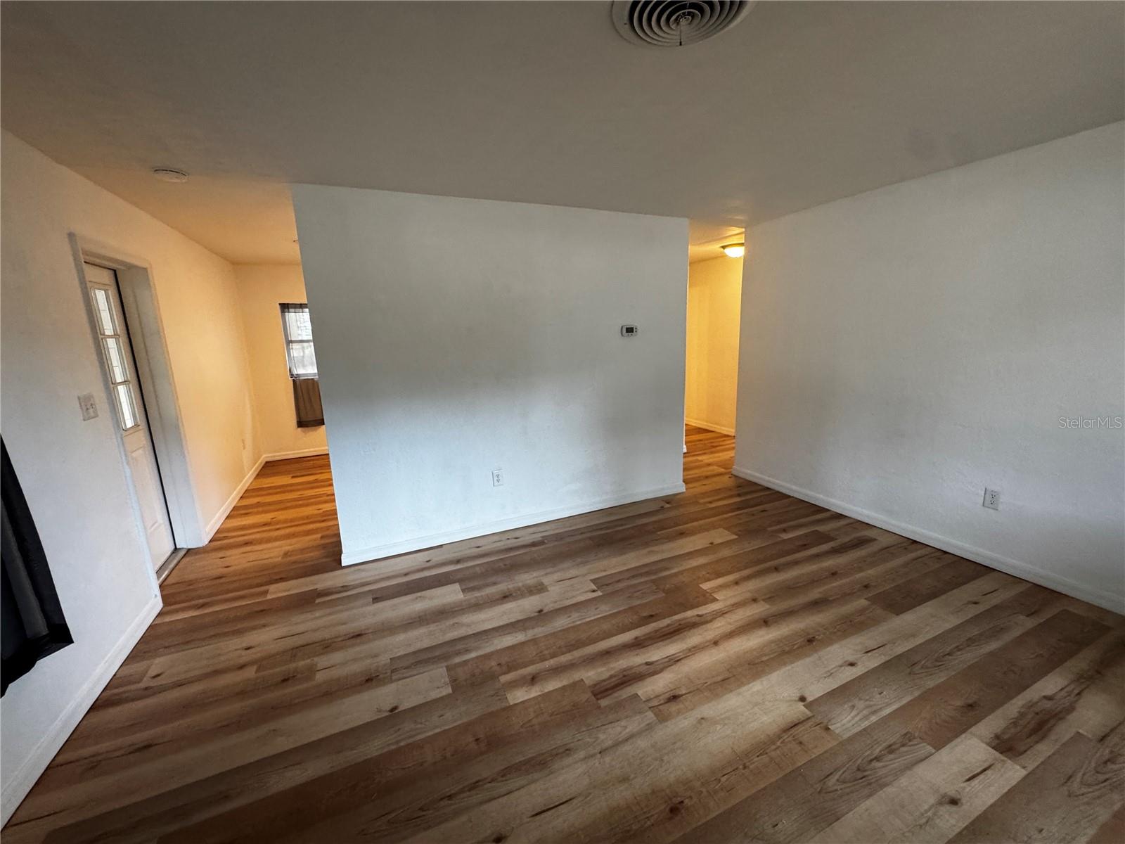 LEESBURG W C WILKINS 06 - Residential Lease