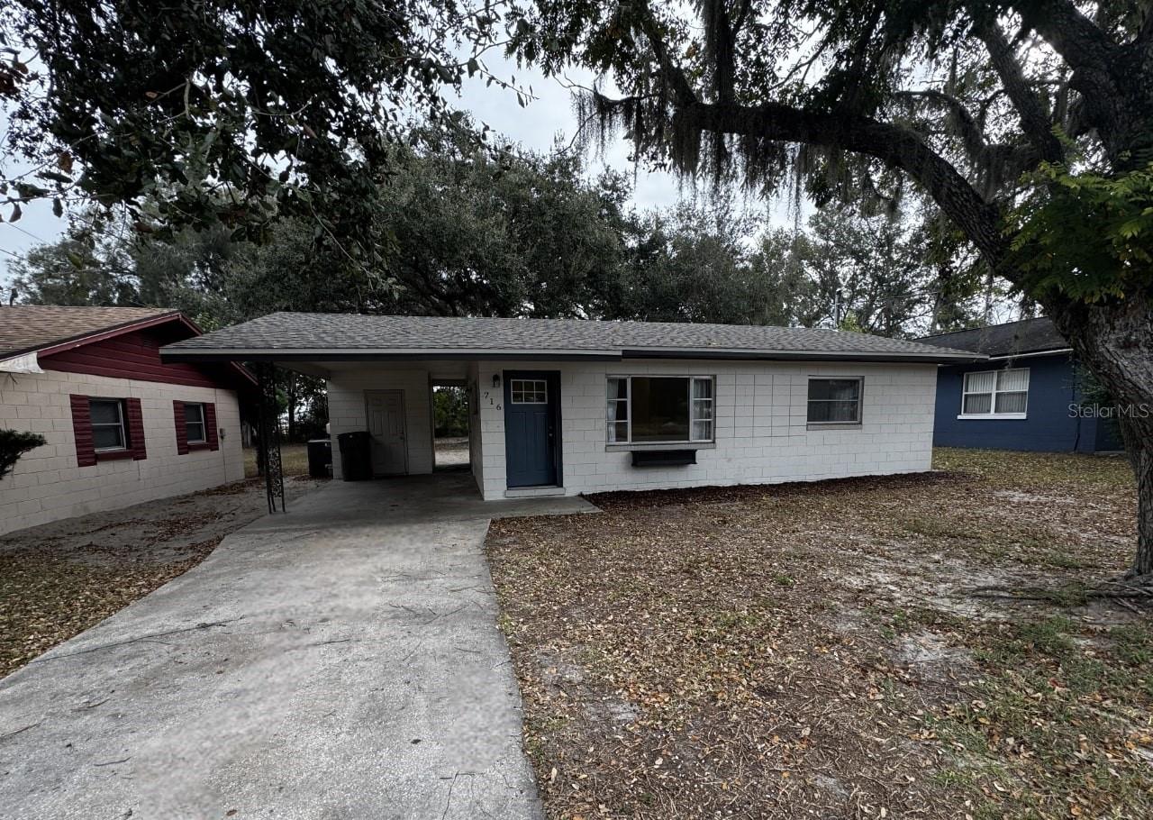 LEESBURG W C WILKINS 06 - Residential Lease