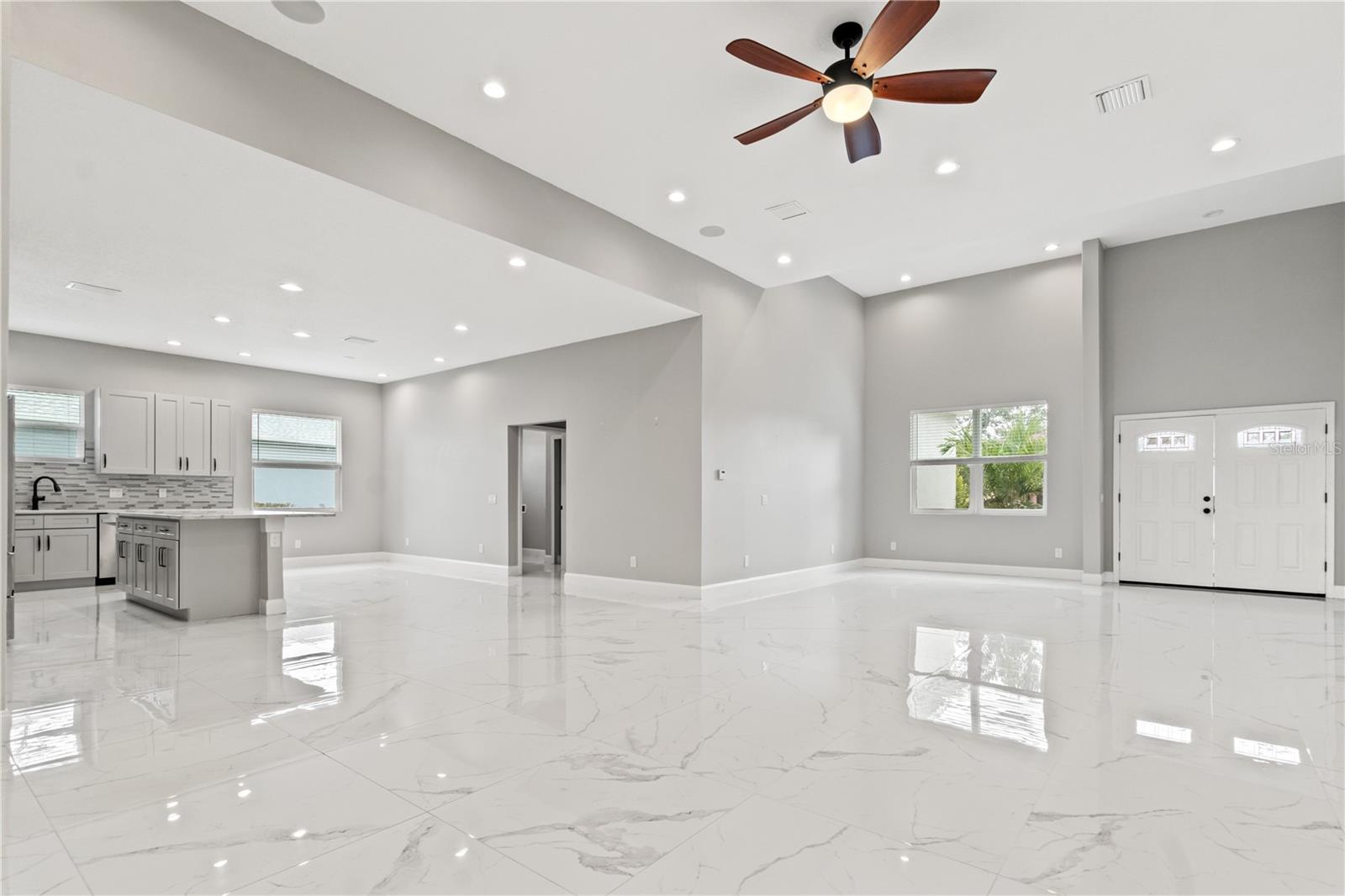 5277 EPPING LANE