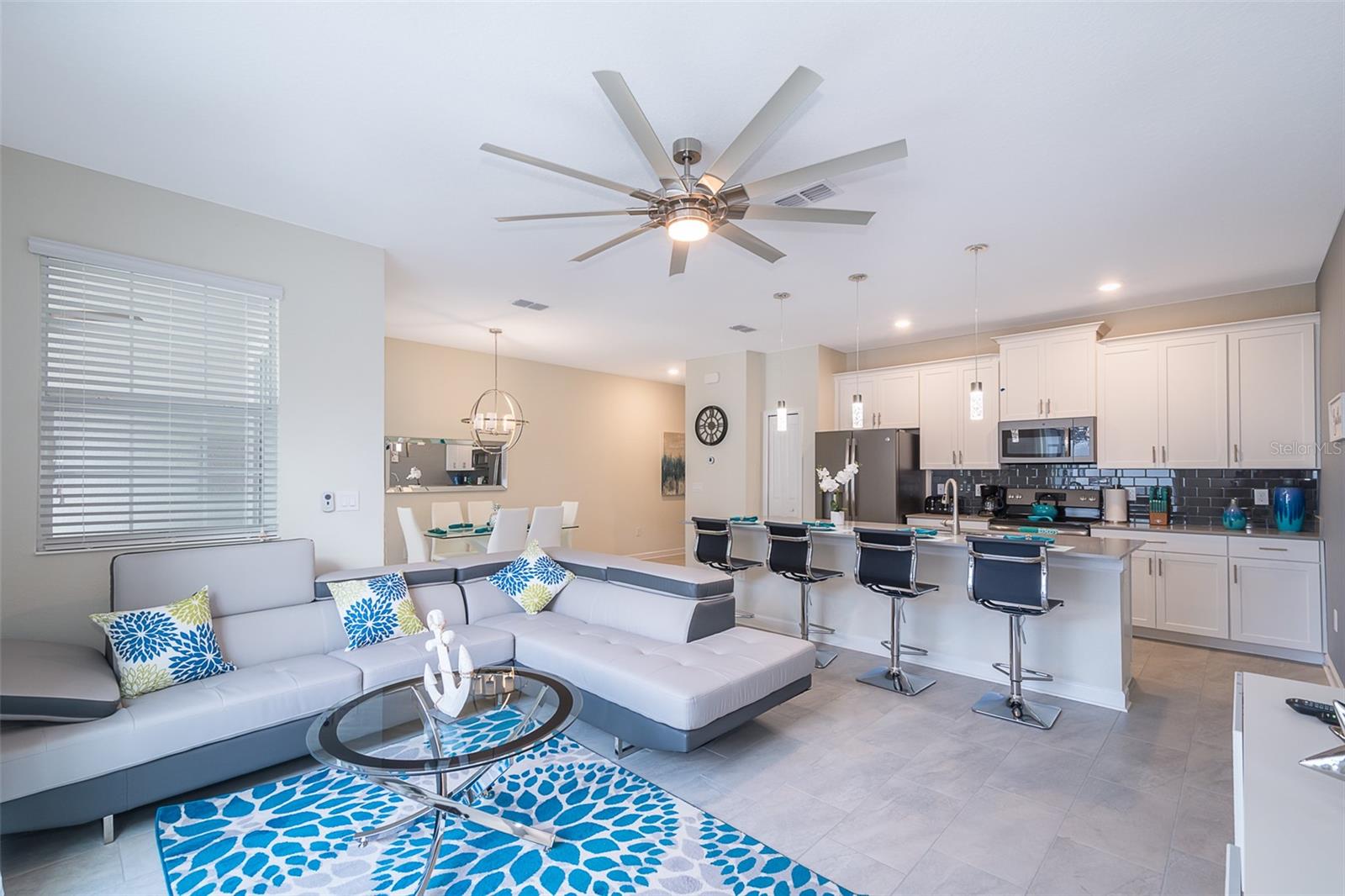 STOREY LAKE PH 3 - Residential