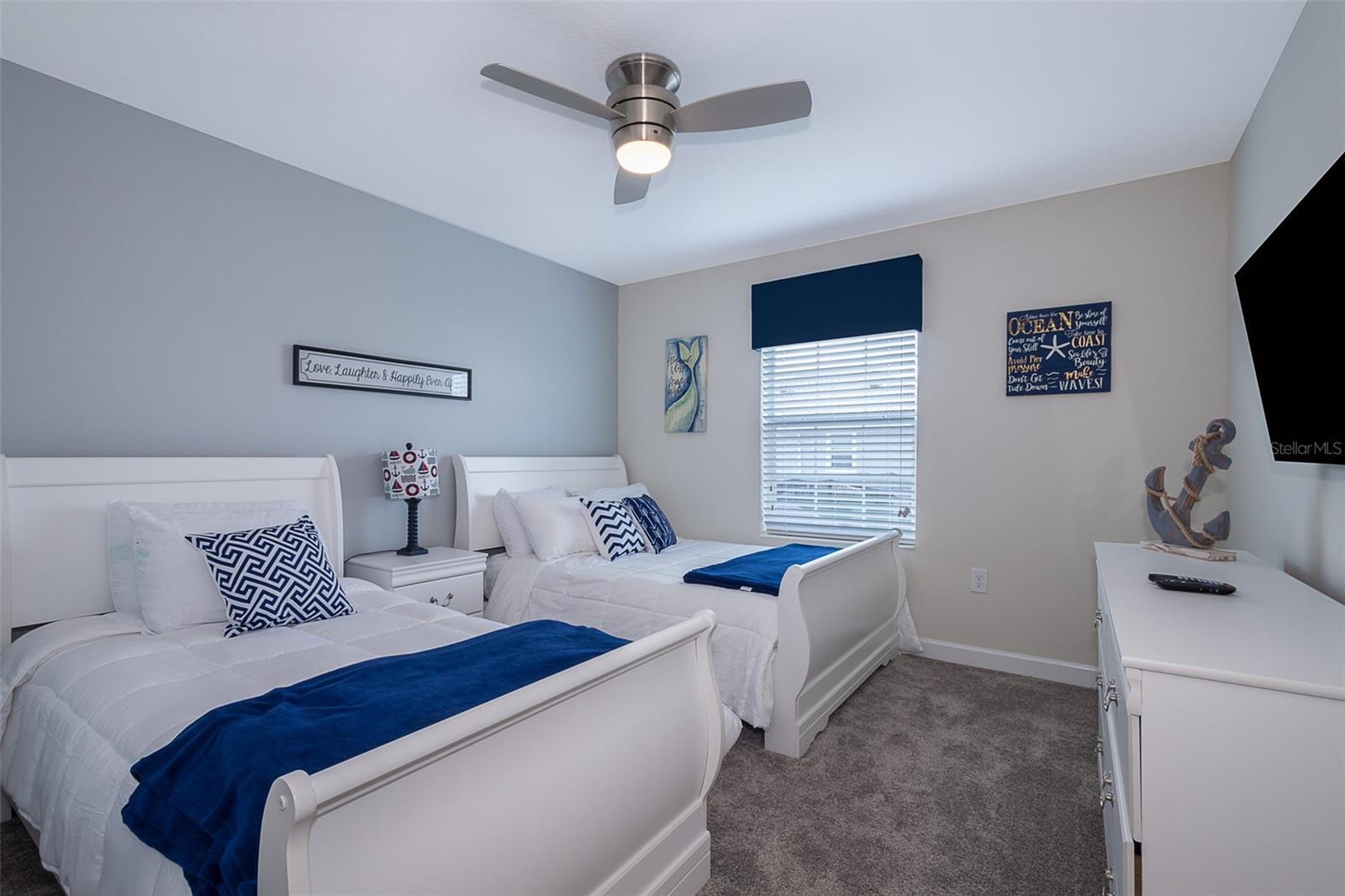 STOREY LAKE PH 3 - Residential