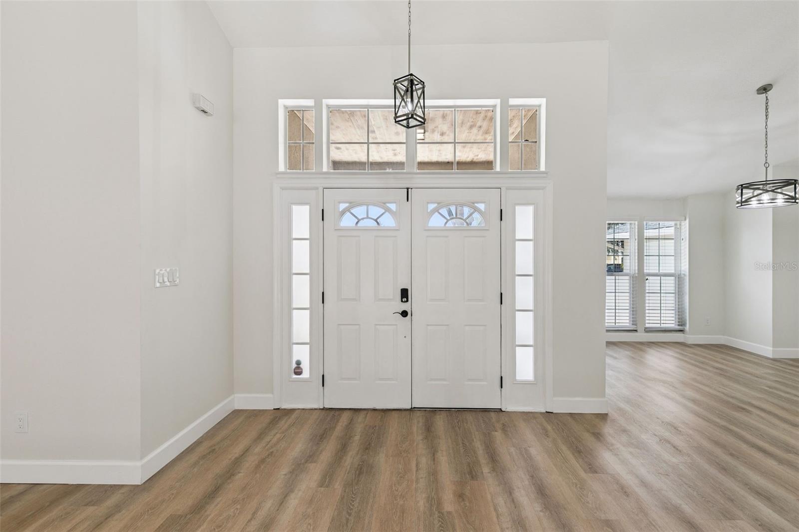 LAKE TUSKAWILLA PH 1 - Residential