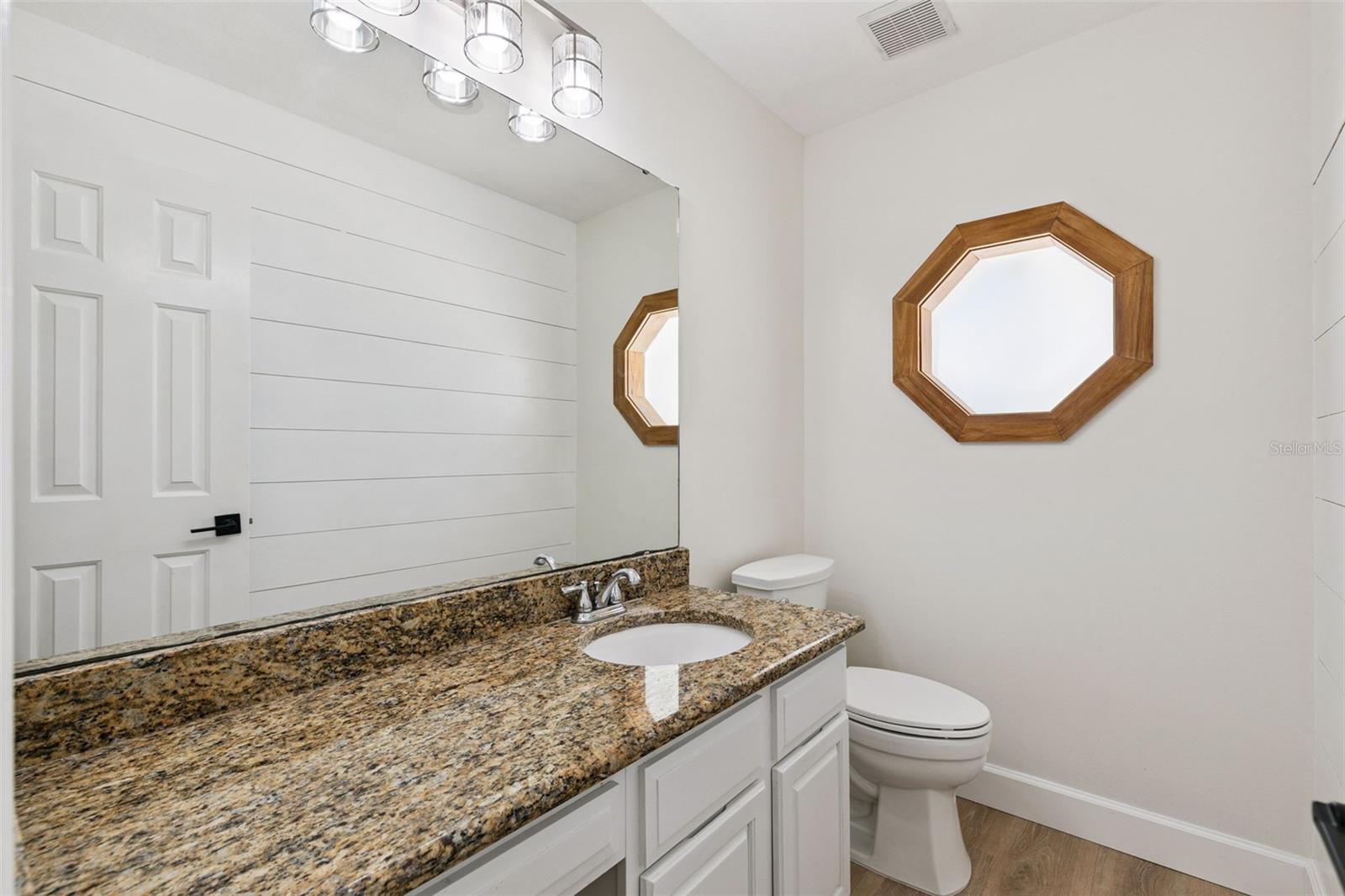 LAKE TUSKAWILLA PH 1 - Residential