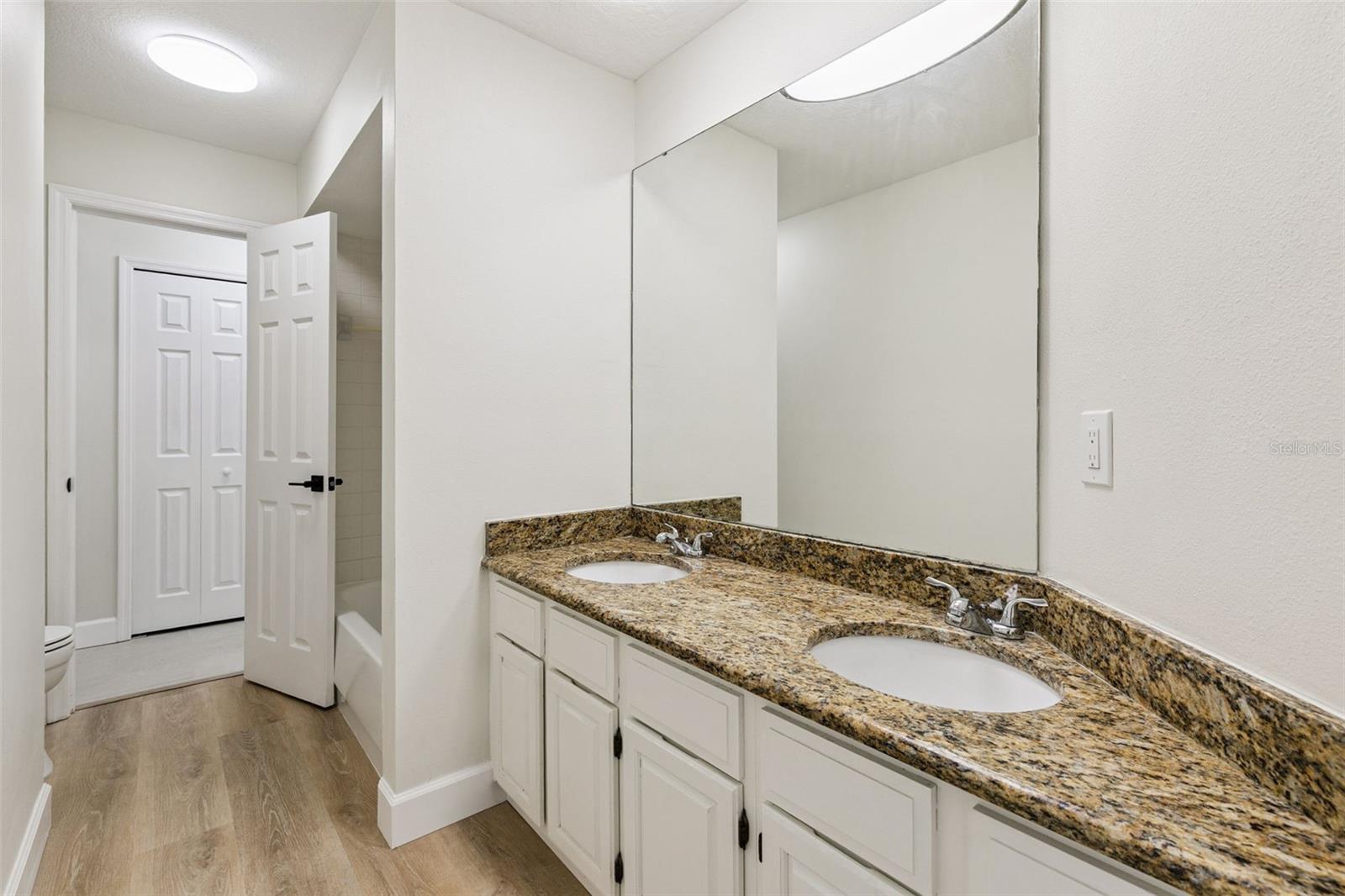 LAKE TUSKAWILLA PH 1 - Residential