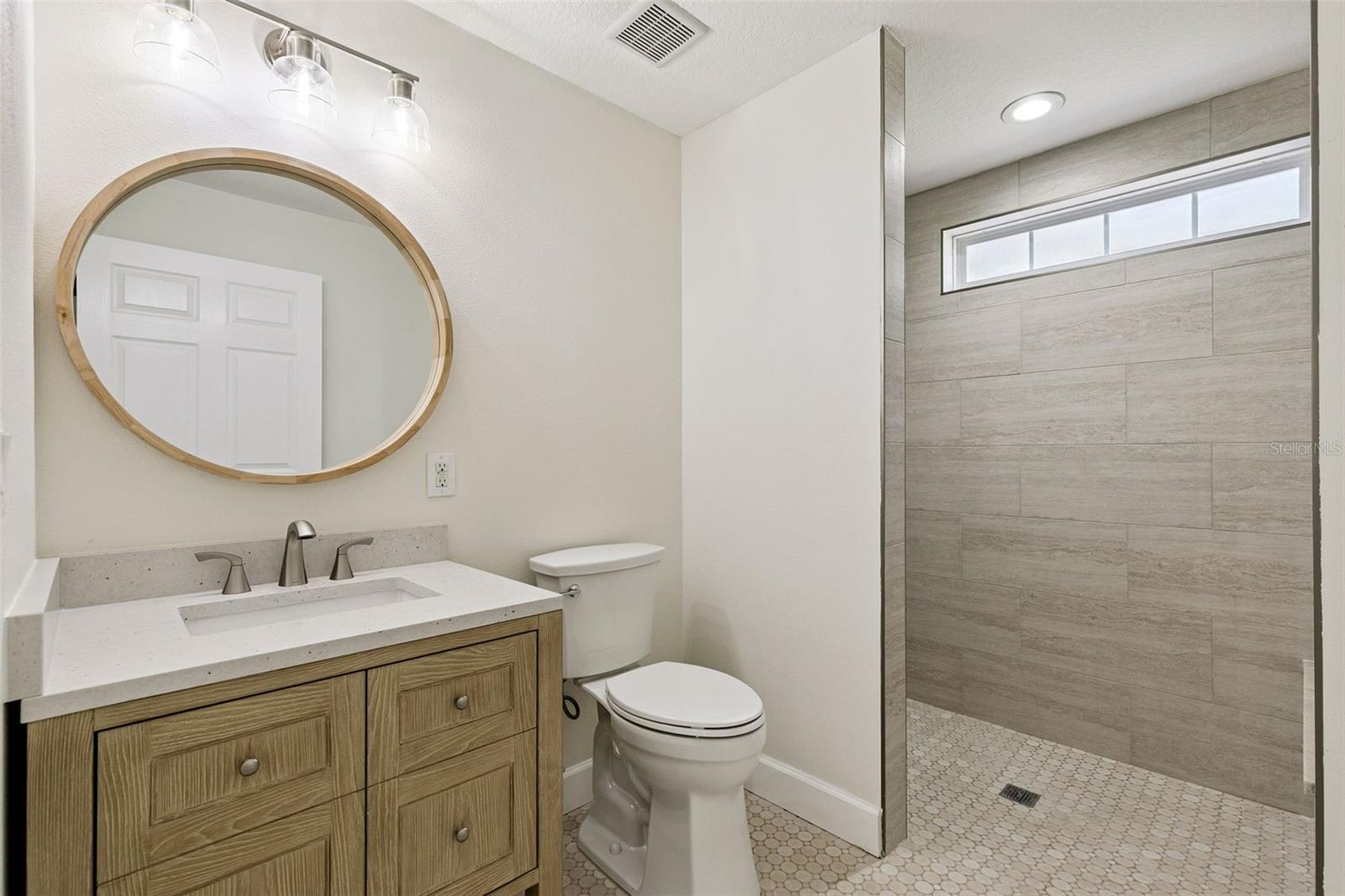 LAKE TUSKAWILLA PH 1 - Residential